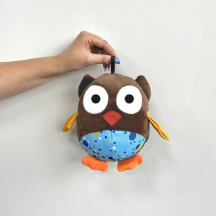 Brinquedo de Pelúcia Coruja Zoinho